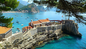 Car hire in Petrovac